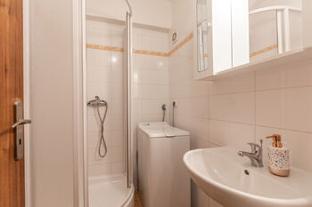 Pronájem bytu 1+kk v osobním vlastnictví 29 m², Praha 4 - Michle