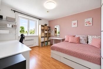 Prodej bytu 3+1 v osobním vlastnictví 73 m², Milovice