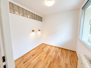 Pronájem bytu 2+kk v osobním vlastnictví 38 m², Praha 4 - Krč