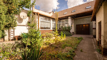 Prodej domu 218 m², Silůvky