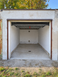 Prodej garáže 17 m², Milovice