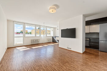 Prodej bytu 3+kk v osobním vlastnictví 71 m², Praha 8 - Bohnice