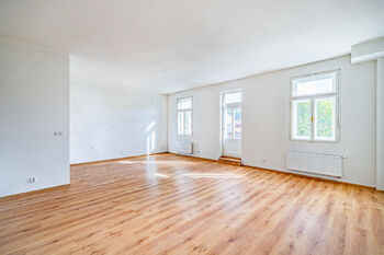 Prodej bytu 2+kk v osobním vlastnictví 95 m², Mariánské Lázně