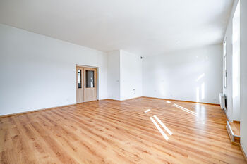 Prodej bytu 2+kk v osobním vlastnictví 95 m², Mariánské Lázně