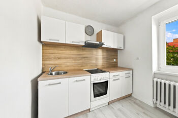 kuchyně - Prodej bytu 1+1 v družstevním vlastnictví 29 m², Teplice