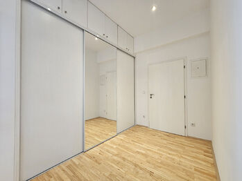 Pronájem bytu atypický v osobním vlastnictví 110 m², Praha 10 - Vršovice