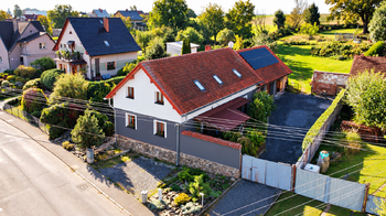 Denisa Myslivcová / 604 191 744  - Prodej domu 253 m², Pustějov