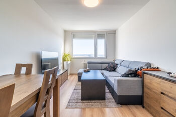 Pronájem bytu 2+kk v družstevním vlastnictví 45 m², Praha 4 - Chodov