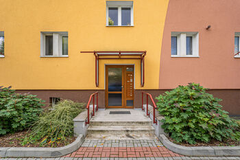 Prodej bytu 2+1 v osobním vlastnictví 53 m², Neratovice