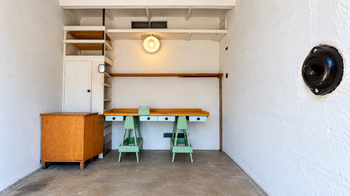 Prodej garáže 19 m², Hradec Králové