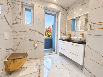 Koupelna - Prodej bytu 3+1 v osobním vlastnictví 68 m², Ostrava