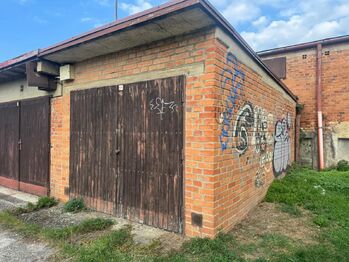 Prodej garáže 18 m², Zlín