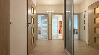 Prodej bytu 2+1 v osobním vlastnictví 65 m², Hradec Králové