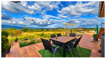 Prodej domu 168 m², Modlany