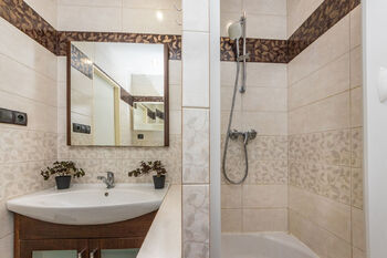 Prodej bytu 3+1 v osobním vlastnictví 74 m², Praha 4 - Modřany