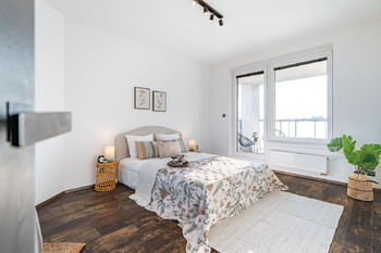 Prodej bytu 2+kk v družstevním vlastnictví 94 m², Praha 5 - Stodůlky