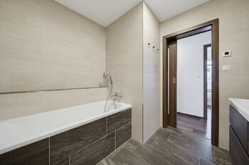 Prodej bytu 4+kk v osobním vlastnictví 116 m², Praha 5 - Zličín