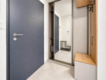 Pronájem bytu 2+kk v osobním vlastnictví 52 m², Praha 7 - Holešovice