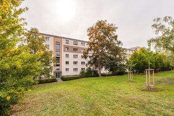 Prodej bytu 3+1 v družstevním vlastnictví 70 m², Praha 10 - Malešice