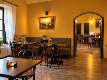 Pronájem restaurace 132 m², Písek