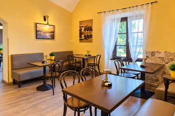 Pronájem restaurace 132 m², Písek