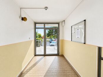 Prodej bytu 4+kk v osobním vlastnictví 85 m², Praha 10 - Horní Měcholupy