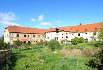 Prodej domu 767 m², Podbořany