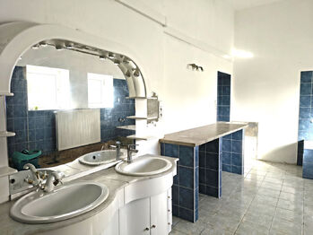 Prodej domu 767 m², Podbořany