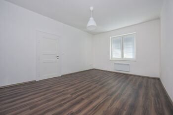 Prodej bytu 3+kk v osobním vlastnictví 77 m², Hradec Králové
