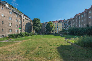 Prodej bytu 3+kk v osobním vlastnictví 77 m², Hradec Králové
