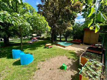 Prodej pozemku 602 m², Svémyslice