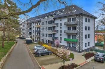 Pronájem bytu 2+1 v osobním vlastnictví 58 m², Milovice