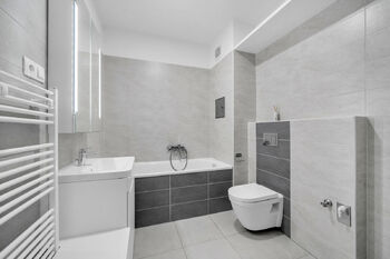Pronájem bytu 2+1 v osobním vlastnictví 58 m², Milovice