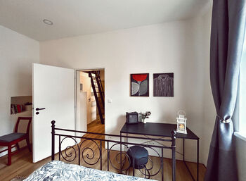 Prodej bytu 1+1 v osobním vlastnictví 25 m², Praha 5 - Smíchov