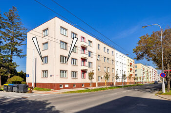 Brandlova č.p. 601 - Pronájem bytu 2+1 v osobním vlastnictví 55 m², Hradec Králové 