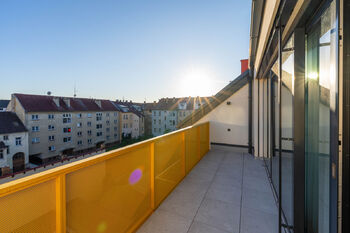 Balkon - Prodej bytu 4+kk v osobním vlastnictví 134 m², České Budějovice