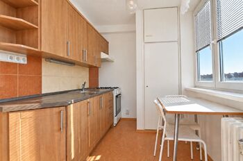 Prodej bytu 2+1 v osobním vlastnictví 51 m², Praha 10 - Strašnice