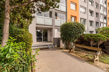 Rezlerova - Prodej bytu 3+kk v osobním vlastnictví 65 m², Praha 10 - Petrovice