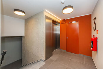 Pronájem bytu 2+kk v osobním vlastnictví 62 m², Praha 4 - Nusle