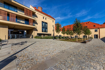 Pronájem bytu 2+kk v osobním vlastnictví 62 m², Praha 4 - Nusle