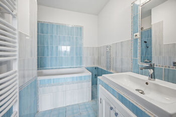 Pronájem bytu 2+1 v osobním vlastnictví 42 m², Praha 4 - Komořany