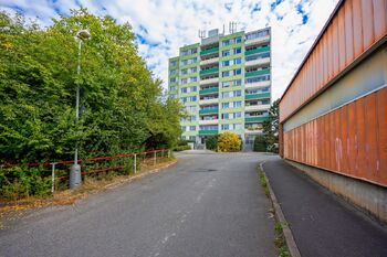 Pronájem bytu 2+1 v osobním vlastnictví 42 m², Praha 4 - Komořany