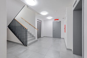 Prodej bytu 3+kk v osobním vlastnictví 64 m², Praha 6 - Řepy