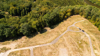 Prodej pozemku 1077 m², Brno