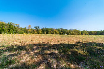 Prodej pozemku 1077 m², Brno