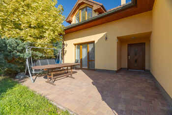 Prodej domu 185 m², Odolena Voda