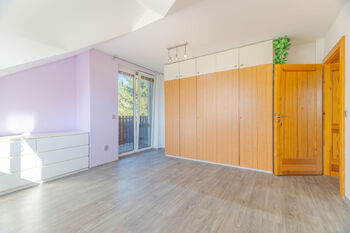Prodej domu 185 m², Odolena Voda