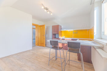 Prodej domu 185 m², Odolena Voda