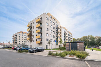 Prodej bytu 2+kk v osobním vlastnictví 56 m², Praha 9 - Kbely