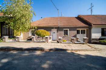 Prodej domu 280 m², Vémyslice